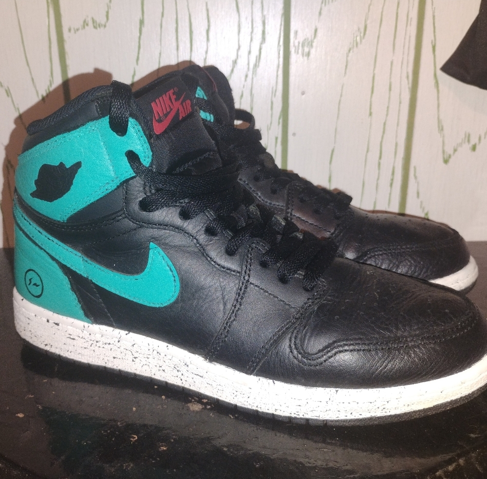 Jordan 1 High Custom 7y - Picture 2 of 6